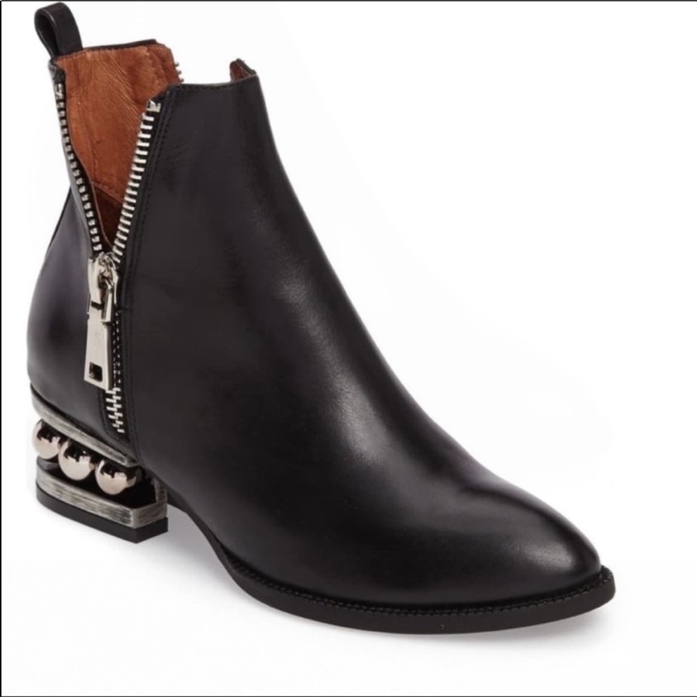 Jeffrey Campbell Rare Boone Ball Bearing Black Ankle Booties Size 6